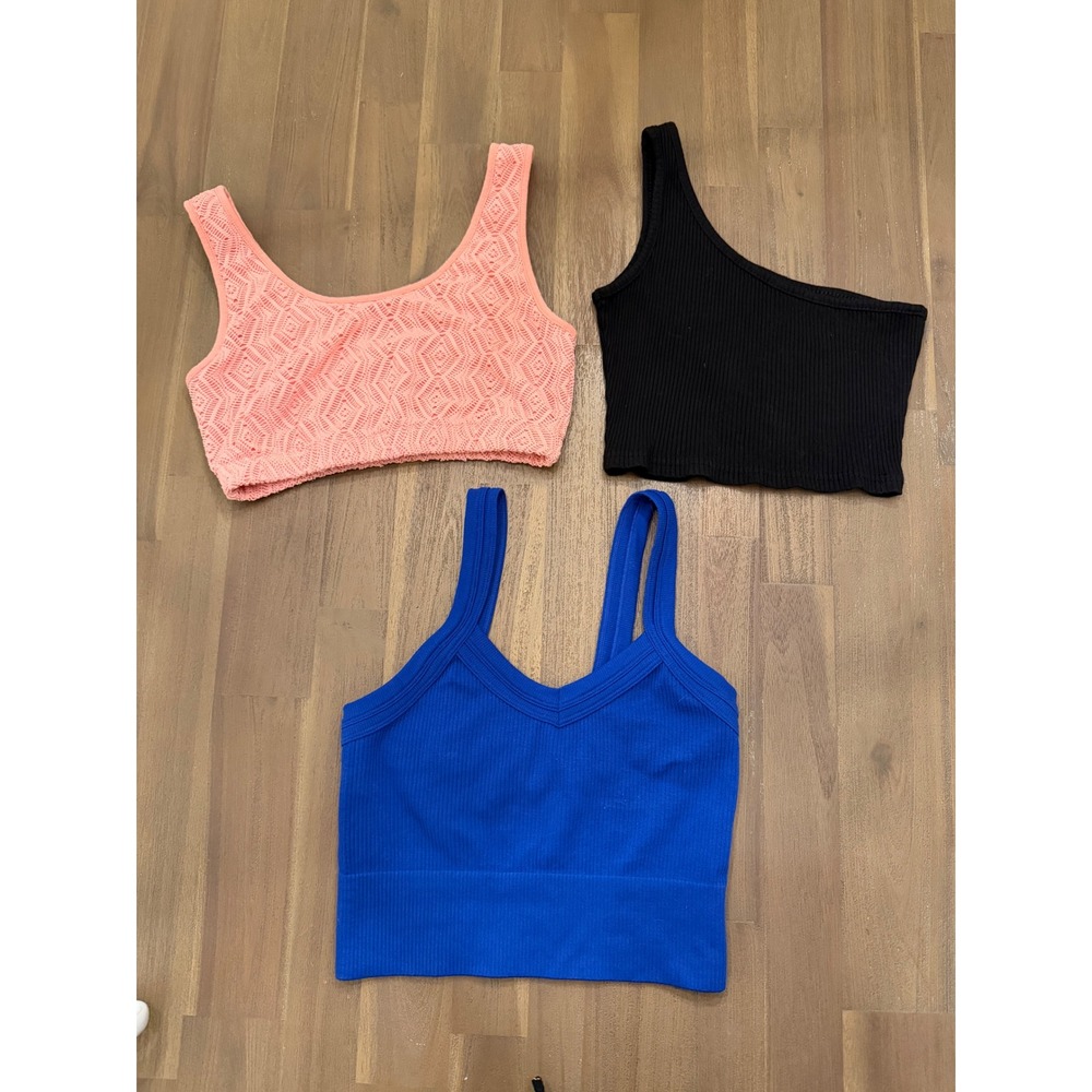 Lot of 3 Crop‎ Tops Cotton Candy Blue Ribbed Forever 21 Coral Lace Black 1 Shldr